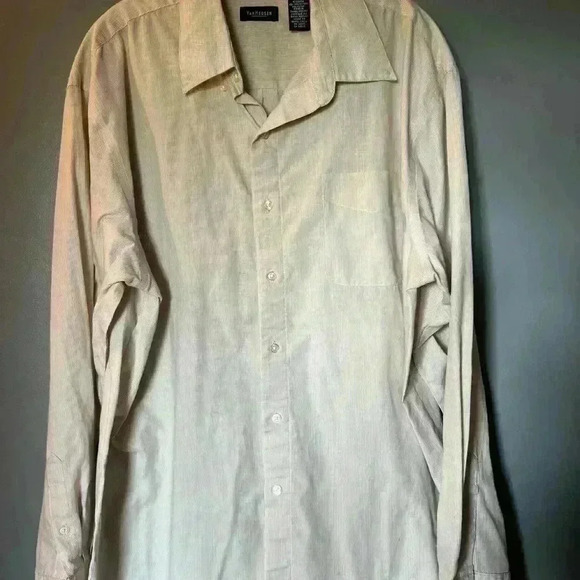 Men's Tan Button Down XL Van Heusen Dress Shirt - Picture 5 of 5